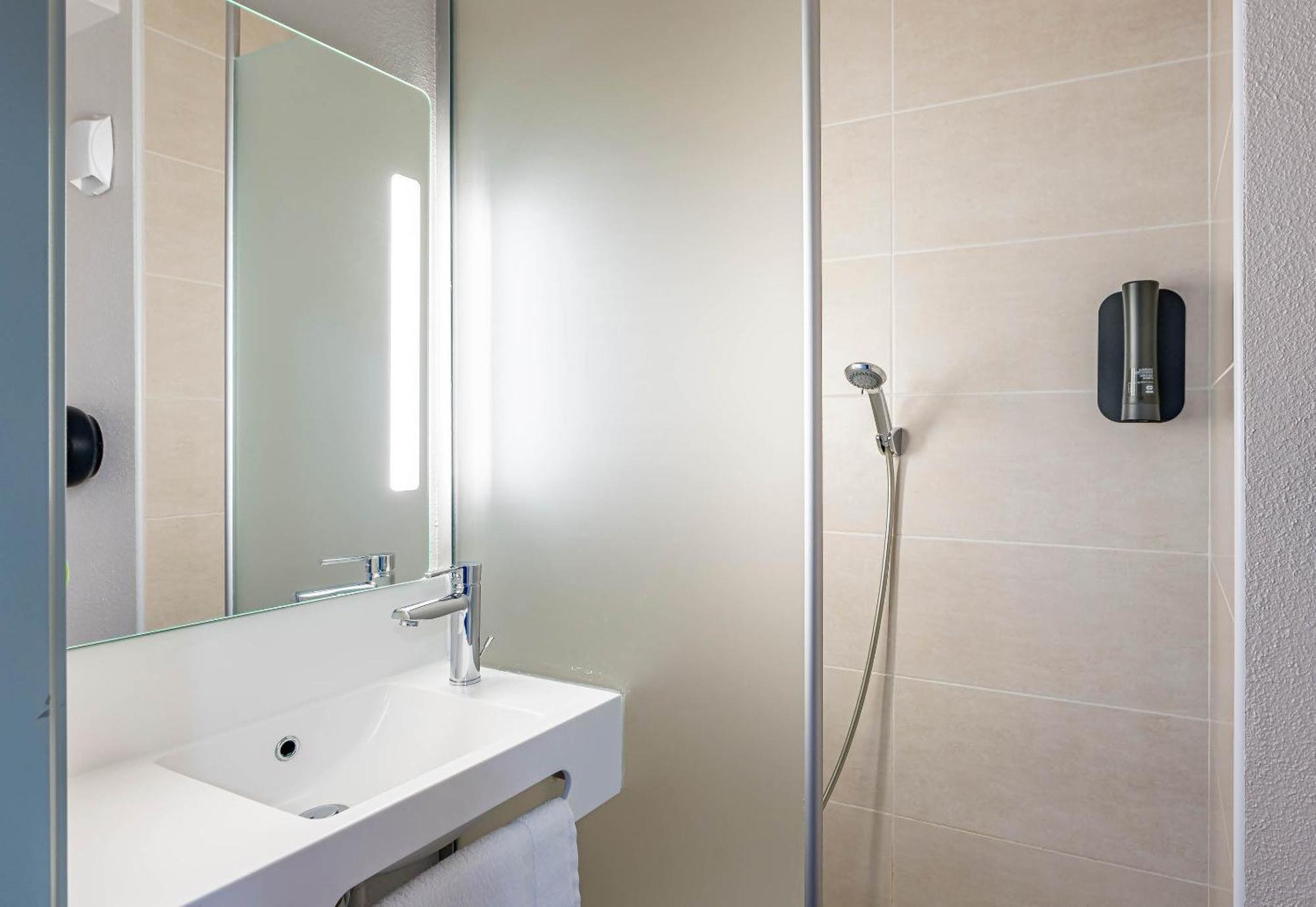 B&B Hotel Bordeaux Langon Langon  Exterior foto